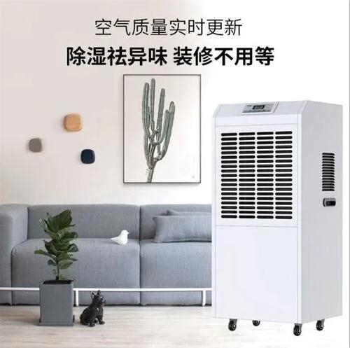今明濕冷天氣繼續，濕冷加持下，南方真的比北方冷！